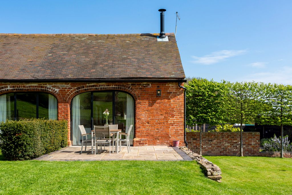 Peanut Barn Heart of England Olivers Travels5