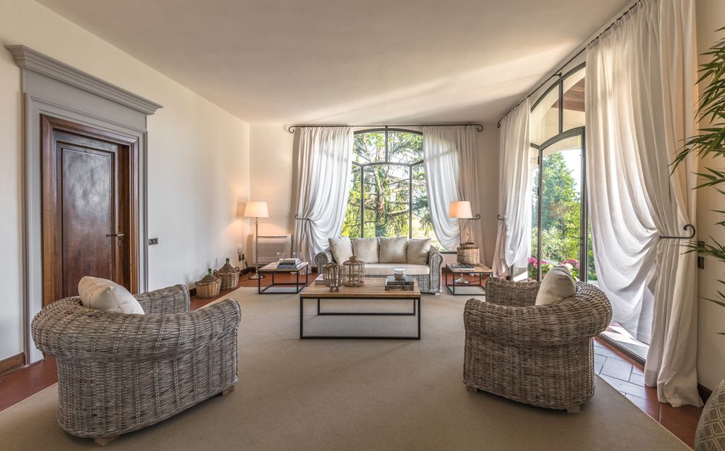 Villa Aurelisia Tuscany Olivers Travels 4
