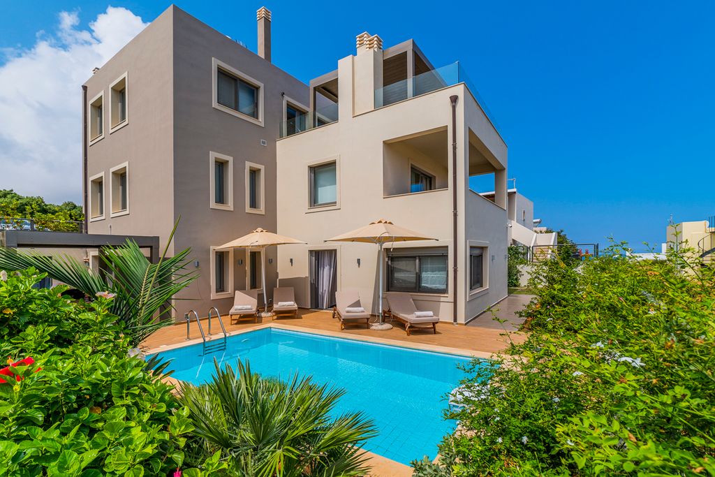 Villa Taupe Crete Olivers Travels 1