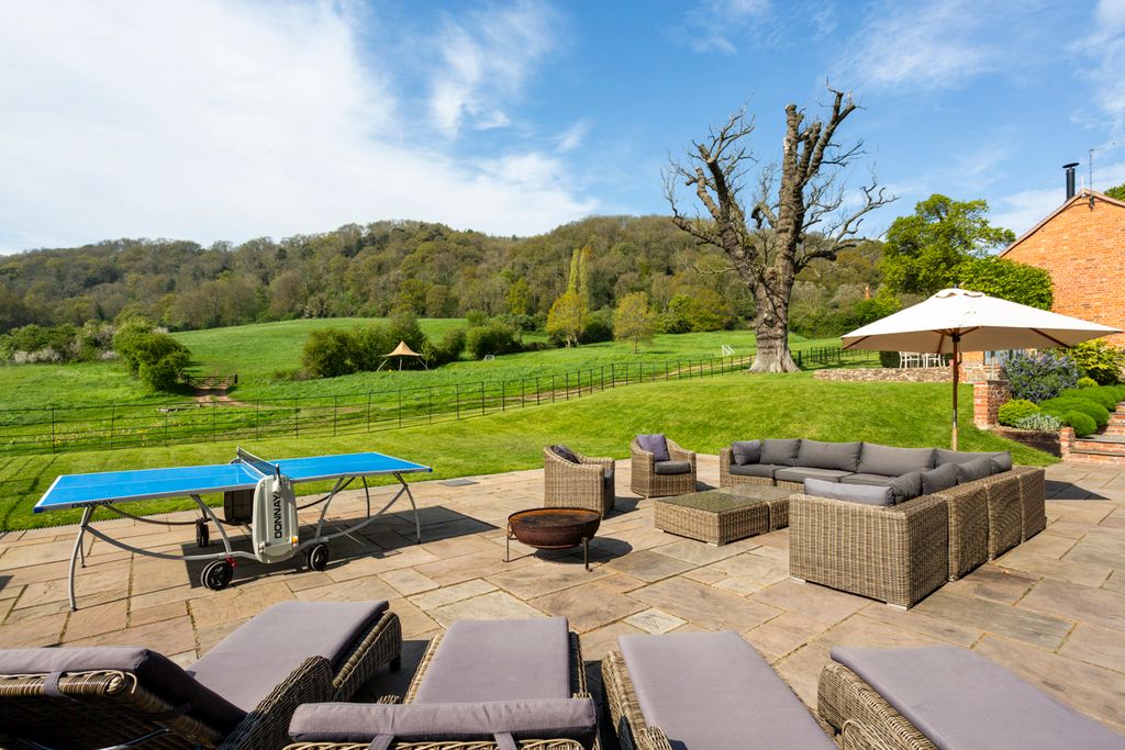 Wild Barn Estate Heart England Olivers Travels2