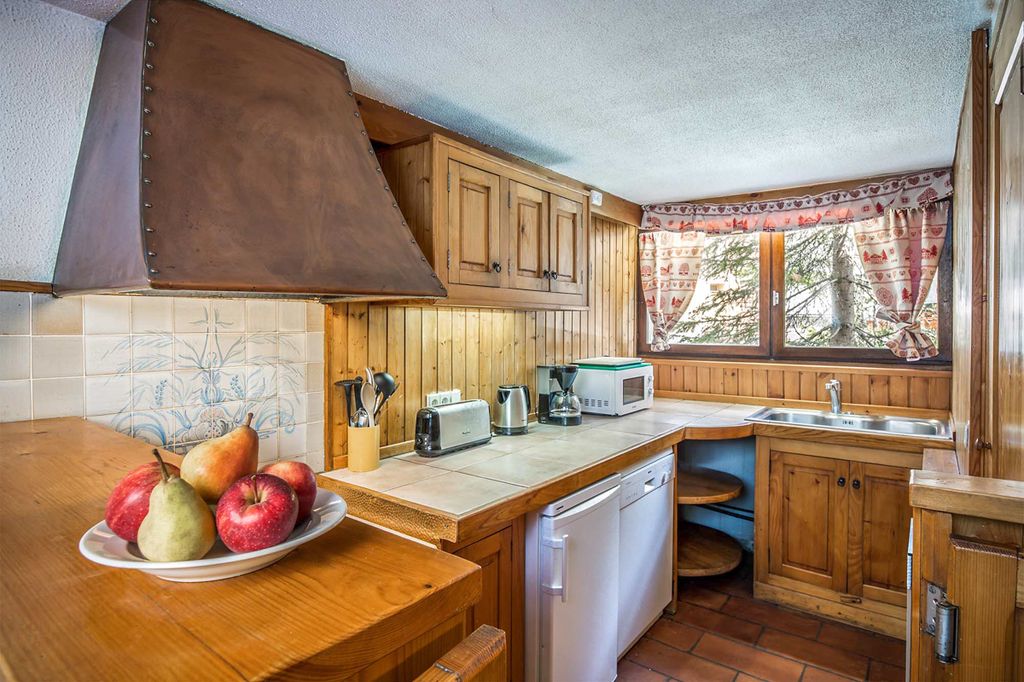 Chalet Marais ValDIsere Olivers Travels 4