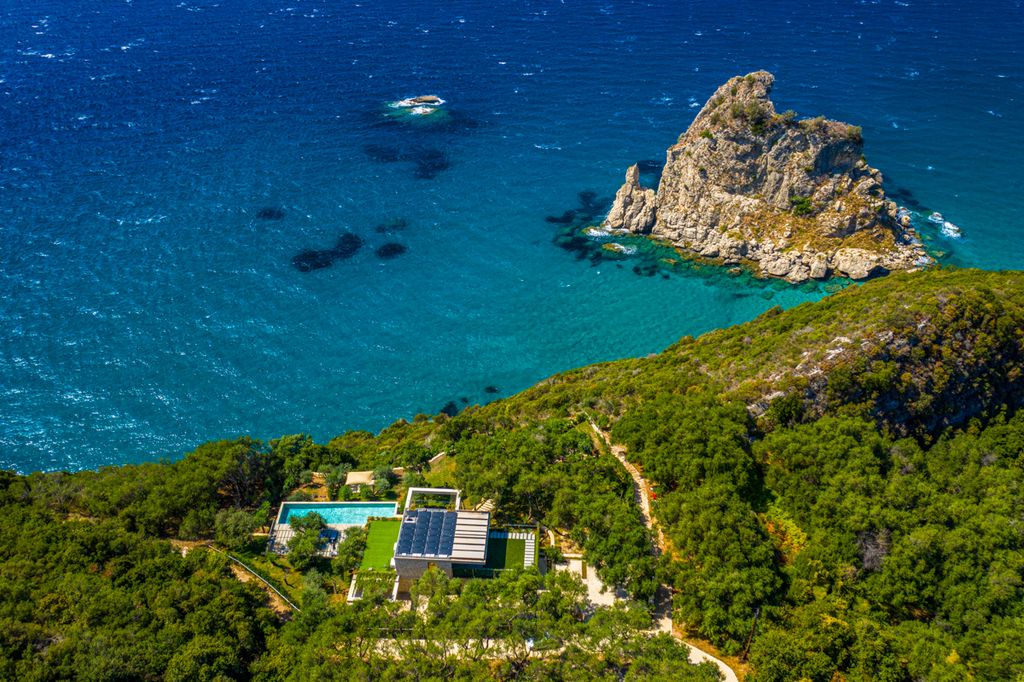 Villa Basil Corfu Olivers Travels5