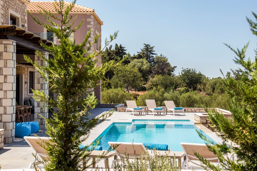 Villa Miah Crete Olivers Travels2
