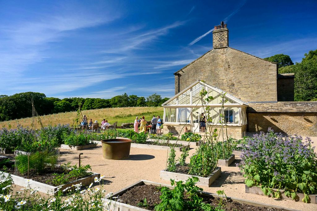 Pines Cottage Yorkshire Olivers Travels 2
