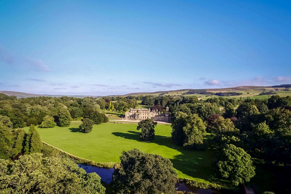 Broughton Wing Yorkshire Olivers Travels 4
