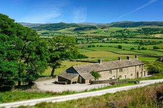 Foxglove Farmhouse Yorkshire Olivers Travels 1