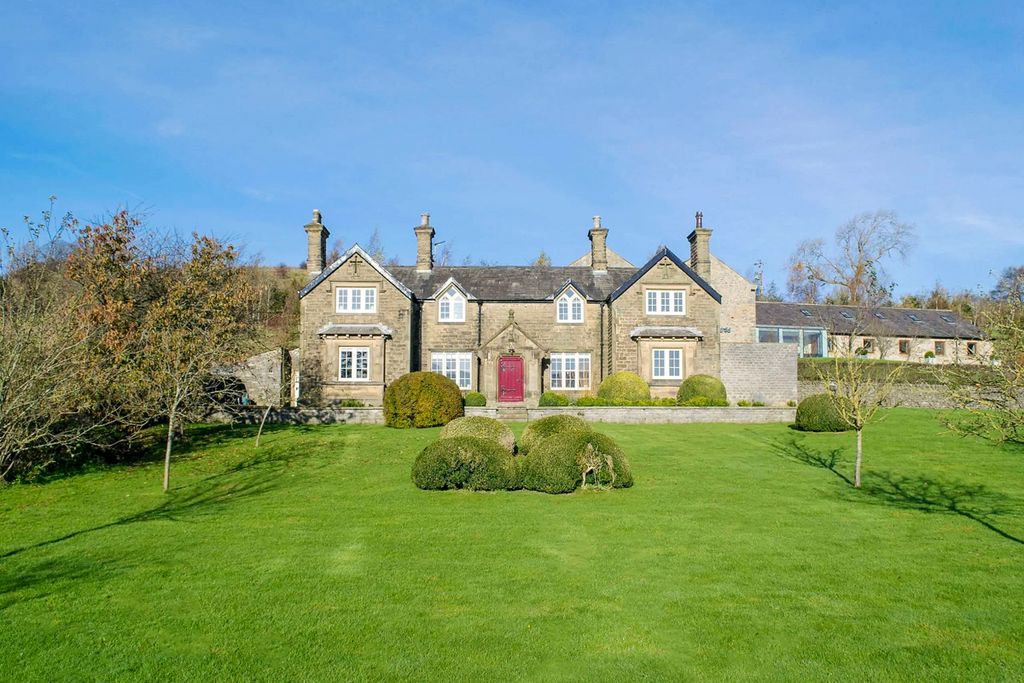 Sweetpea Yorkshire Olivers Travels 1