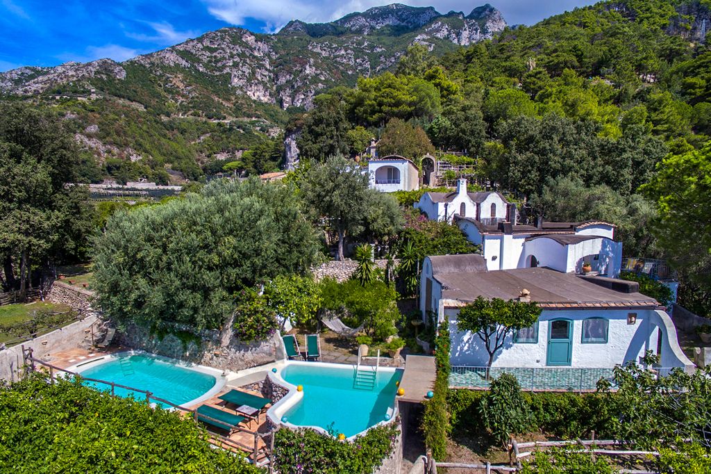 Villa Il Faro Sorrento Olivers Travels 1  2 