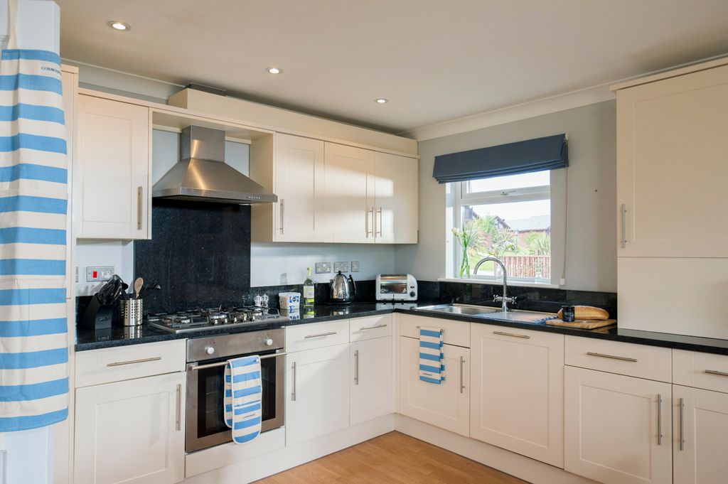 Blackberry Lodge Cornwall Olivers Travels 4