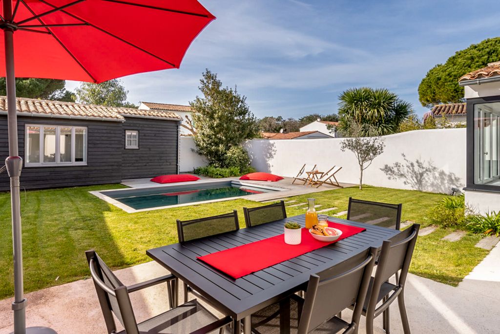 Villa Sacha IleDeRe France Olivers Travels 2