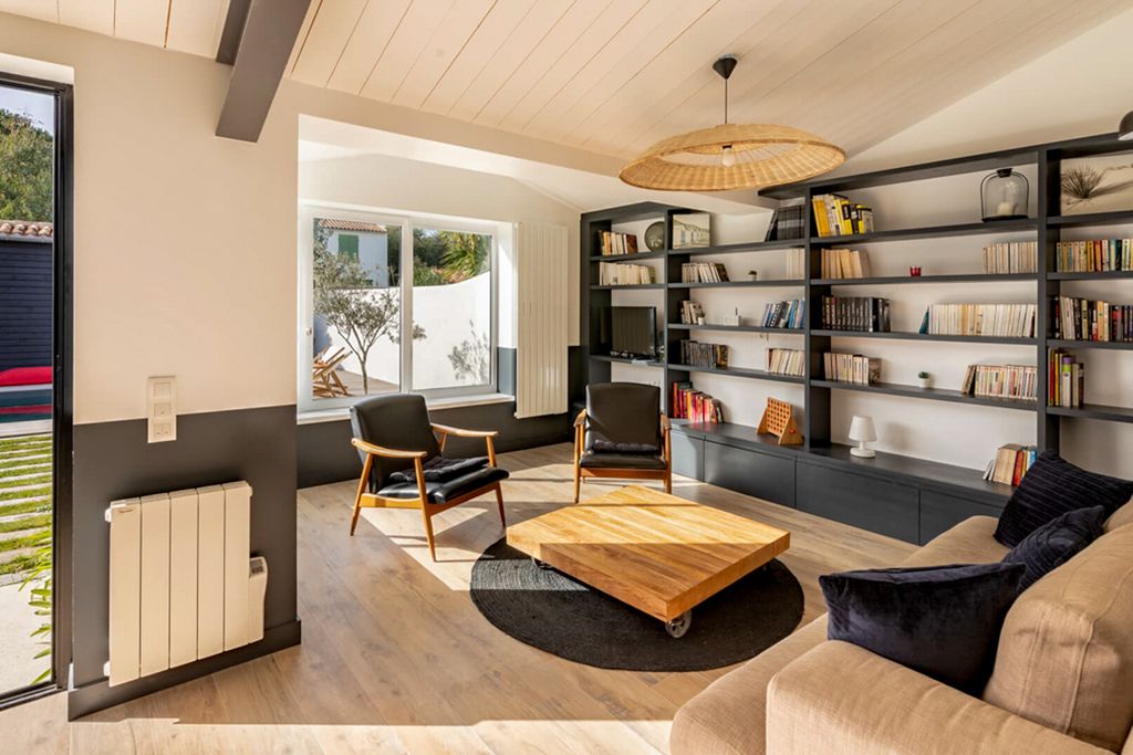 Villa Sacha IleDeRe France Olivers Travels 3