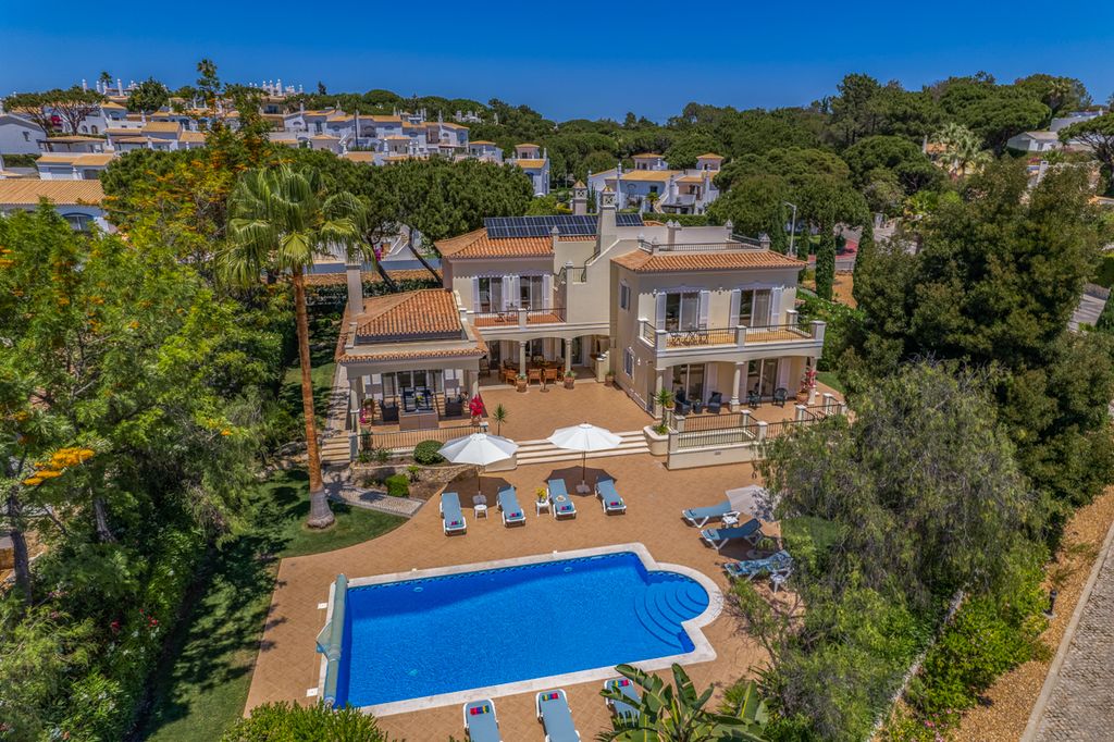 Villa Garberas Algarve Olivers Travels 01