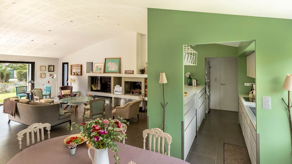 Villa Manet IleDeRe France Olivers Travels 4