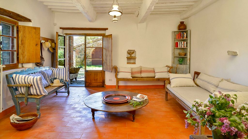Villa Badiola Tuscany Olivers Travels 3