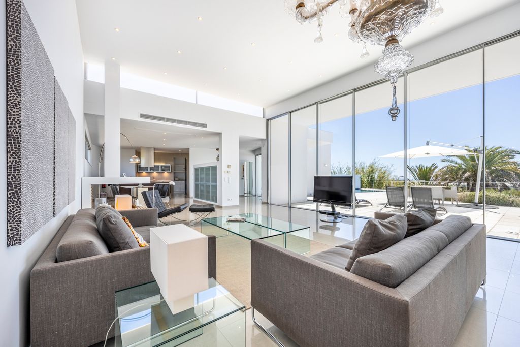 Villa Estevao Algarve Olivers Travels3