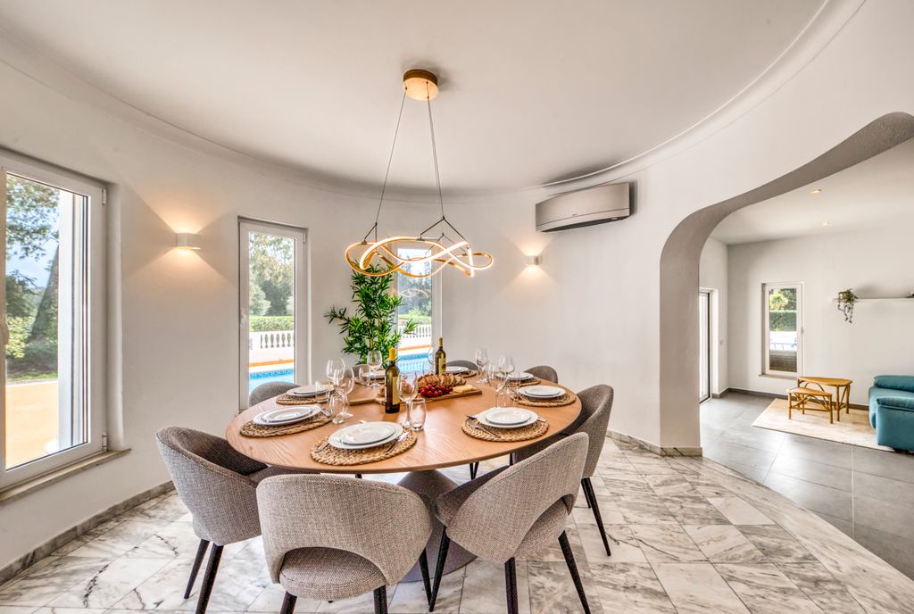 Villa Valinhos Portimao Olivers Travels 4