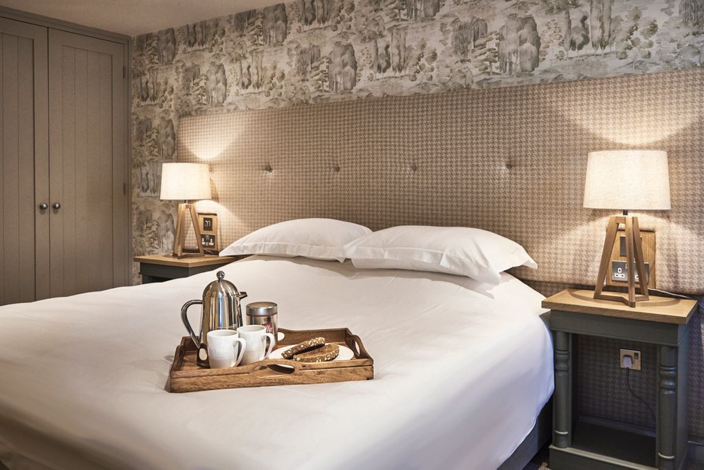 The Inkwell Northumberland Olivers Travels 5