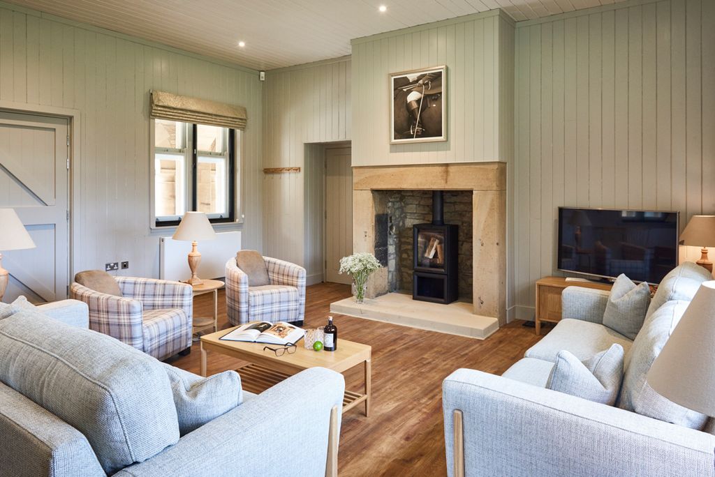 The Filly Northumberland Olivers Travels 1