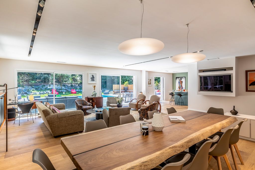 Maison Yvette Biarritz Olivers Travels 2