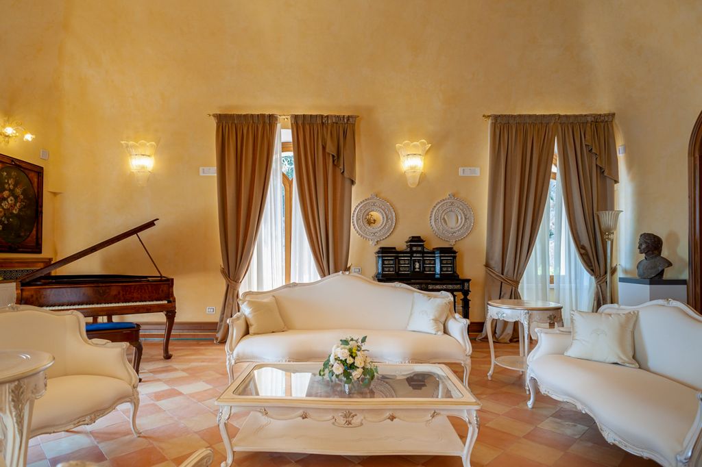 Villa Rondinaia Amalfi Olivers Travels 4