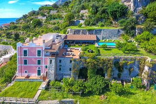 Villa Diamante Amalfi Coast Olivers Travels 1 01