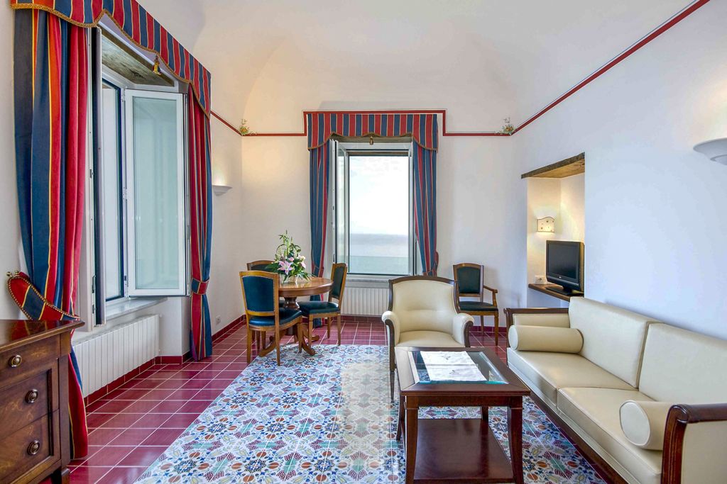 Villa Diamante Amalfi Coast Olivers Travels 10 01