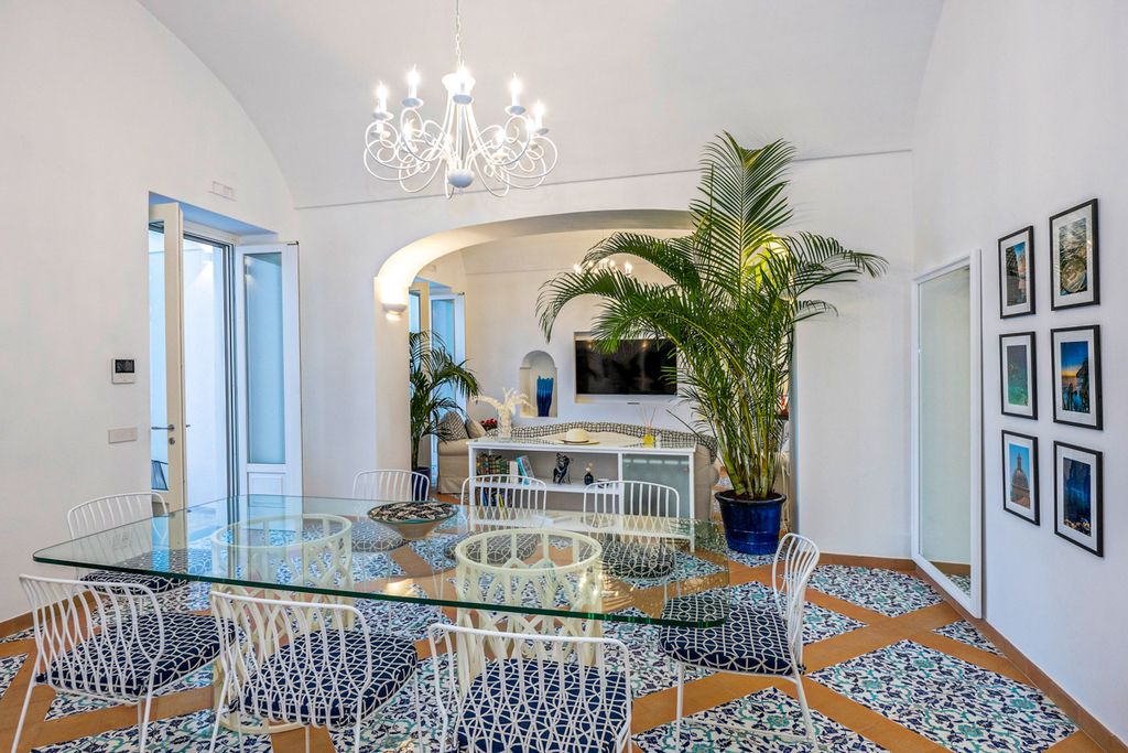 Villa Maggiore Campania Olivers Travels 4