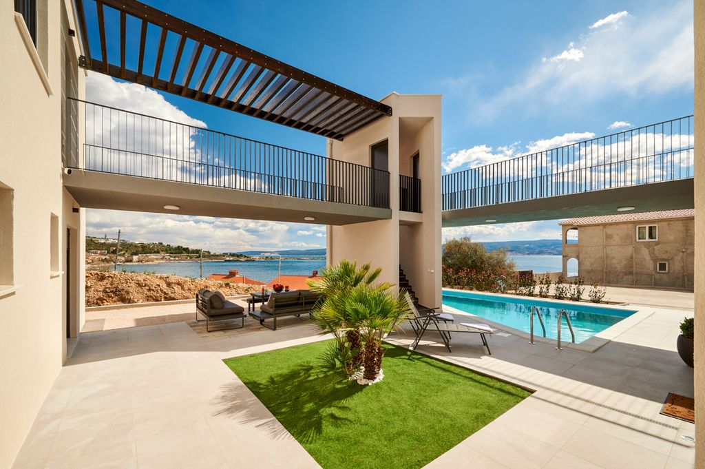 Villa Supernova Dalmatia Coast Olivers Travels 2