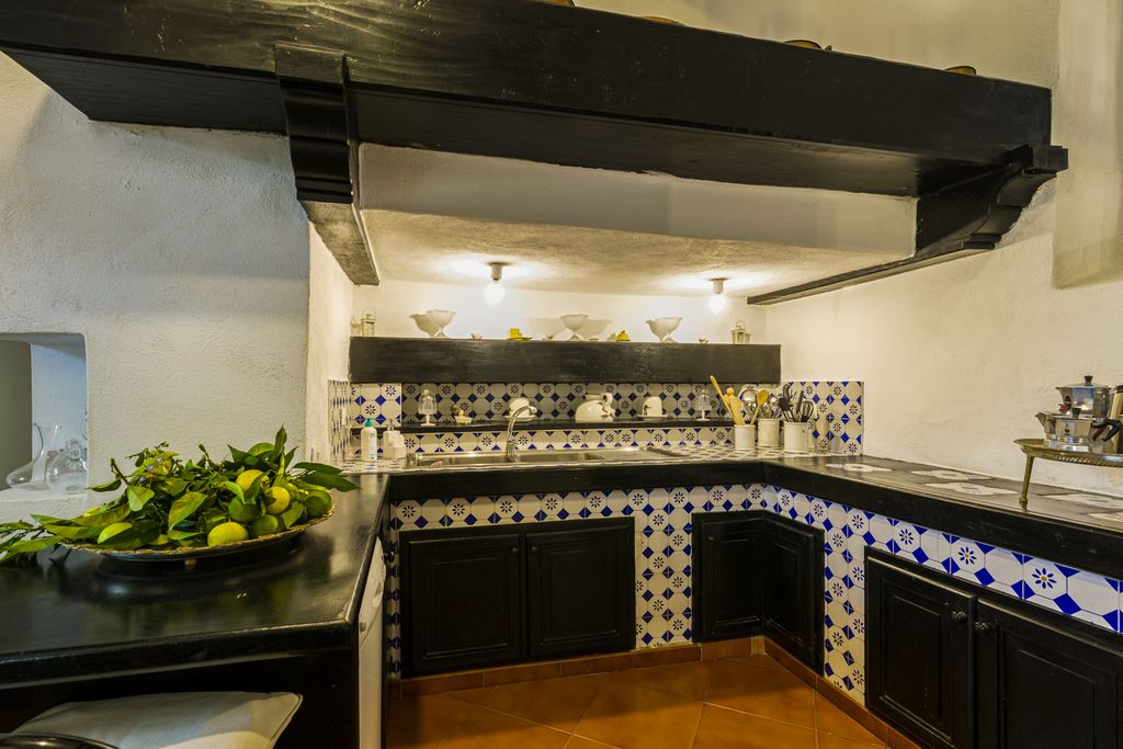 Villa Lucrezia Sorrento Italy OliversTravels 5