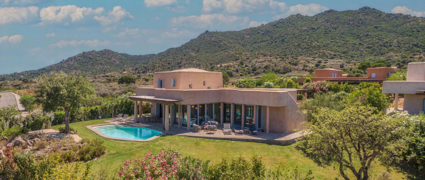 001 villa tuerredda southern italy olivers travels desktop center