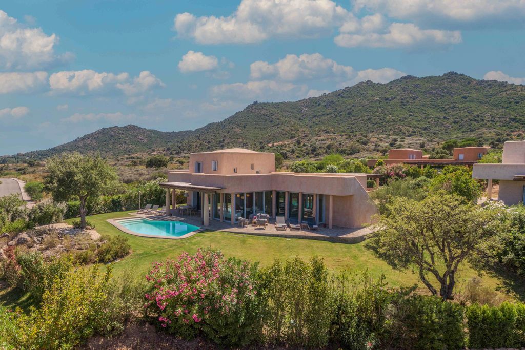 Villa Tuerredda Sardinia Olivers Travels 1