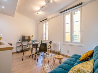 Apartment Mimolette Nice Olivers Travels 1