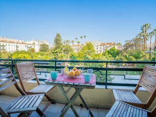 Apartment D Angelot Nice Olivers Travels 01