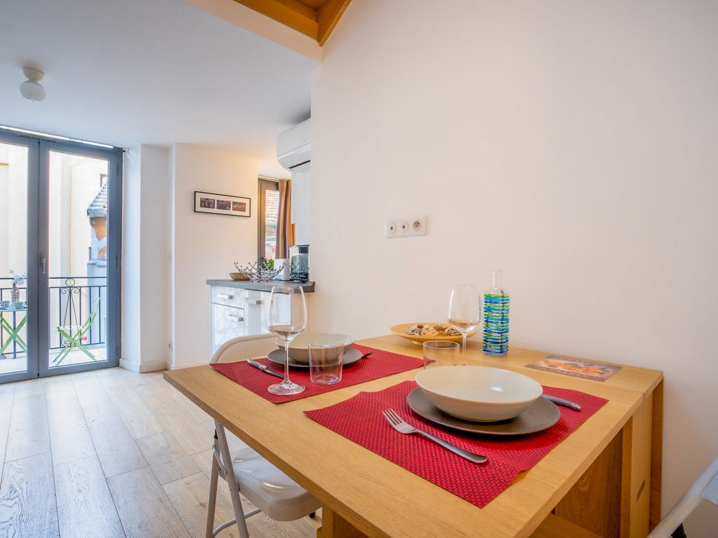 Apartment Epoisses Nice Olivers Travels 2