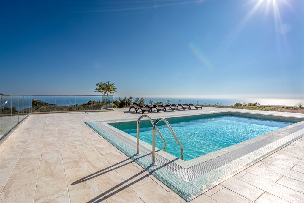 Villa Anjeza Budva Olivers Travels 2