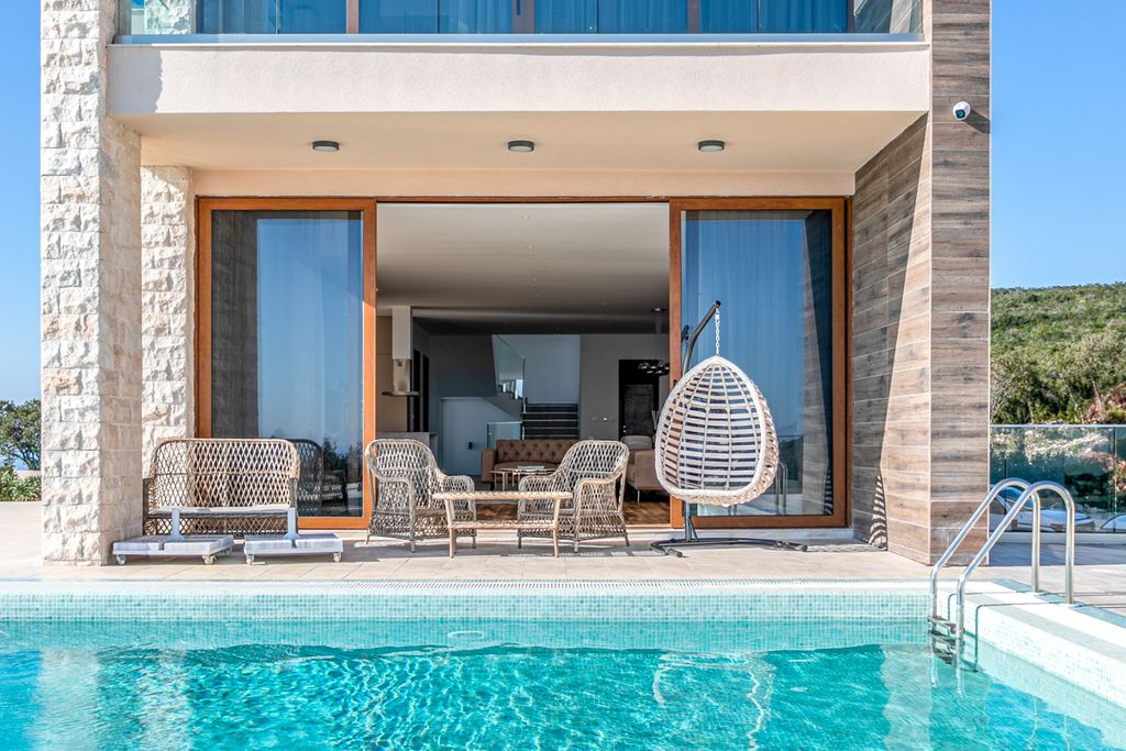 Villa Lyvia Budva Olivers Travels 1