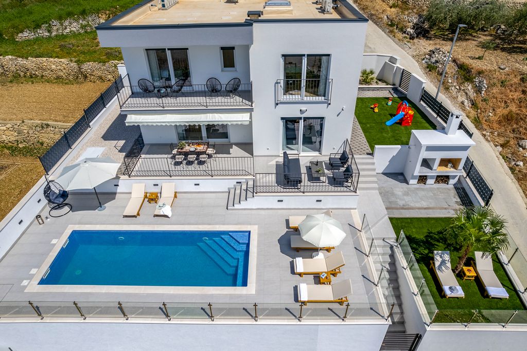 Villa Natali Dalmatia Coast Olivers Travels5