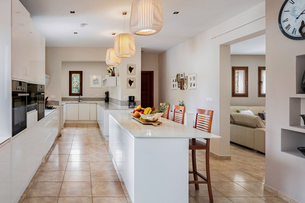 Casa de la Belleza Costa Blanca Olivers Travels 04