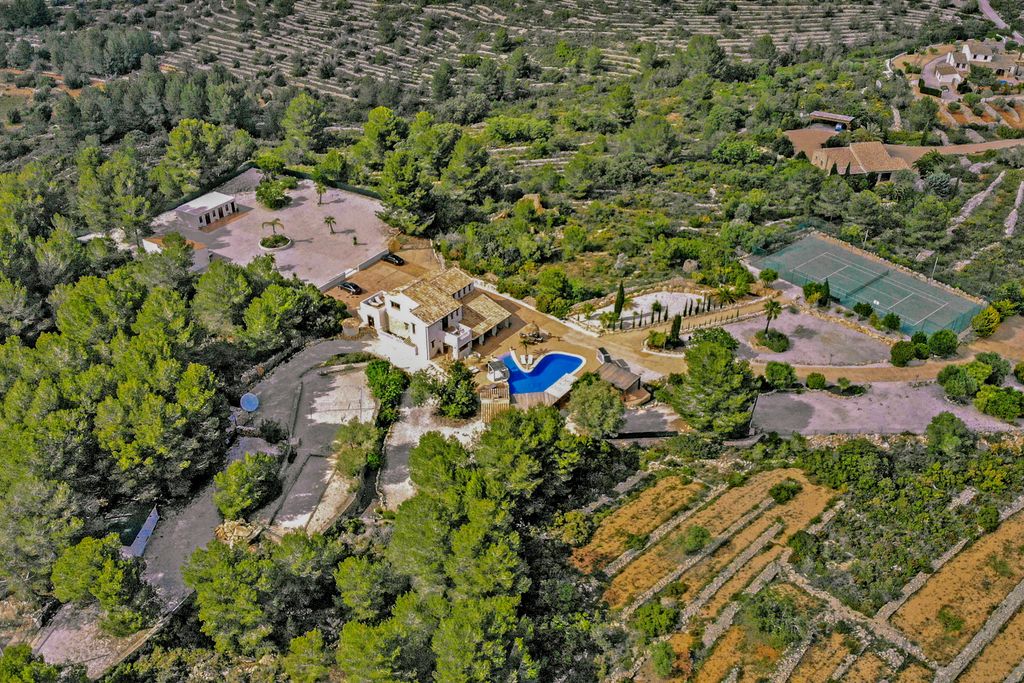 Casa de la Belleza Costa Blanca Olivers Travels 02