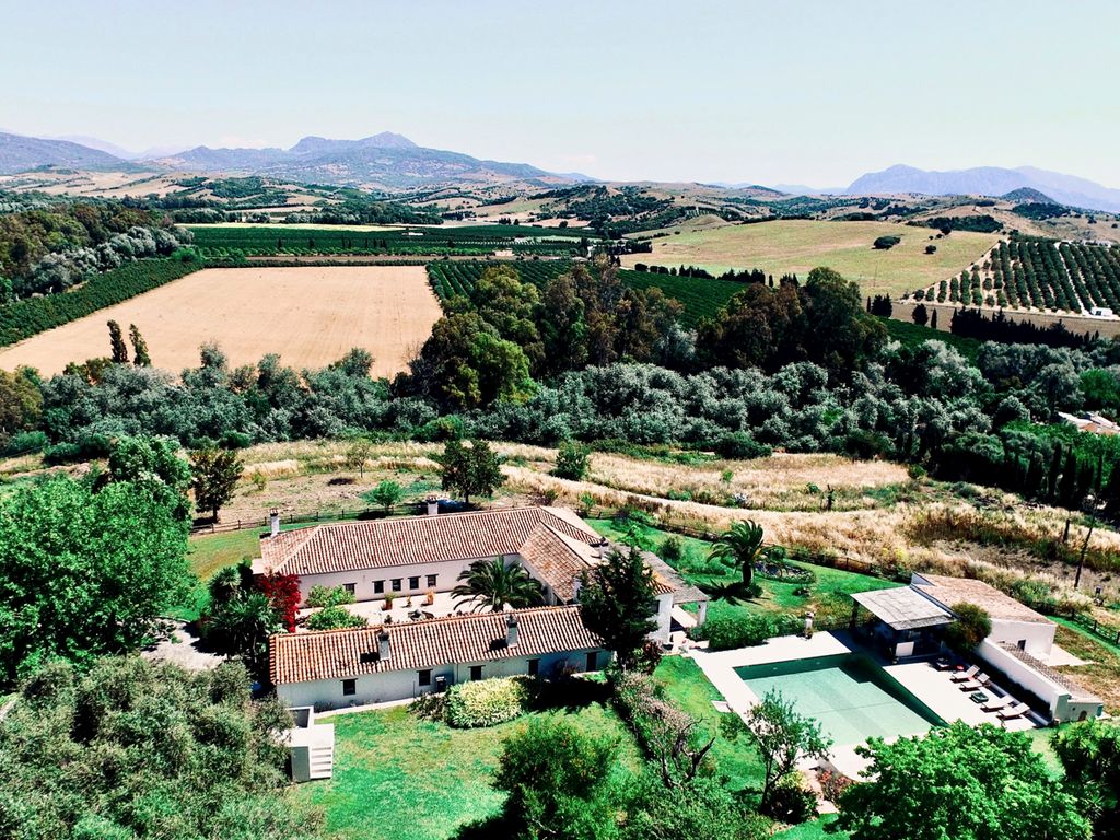 Finca la Gloria Andalucia Olivers Travels 1