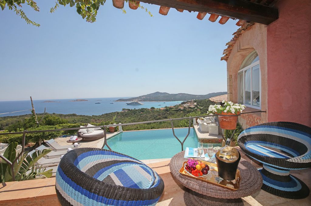 Villa Emerald Jewel Sardinia Olivers Travels 02