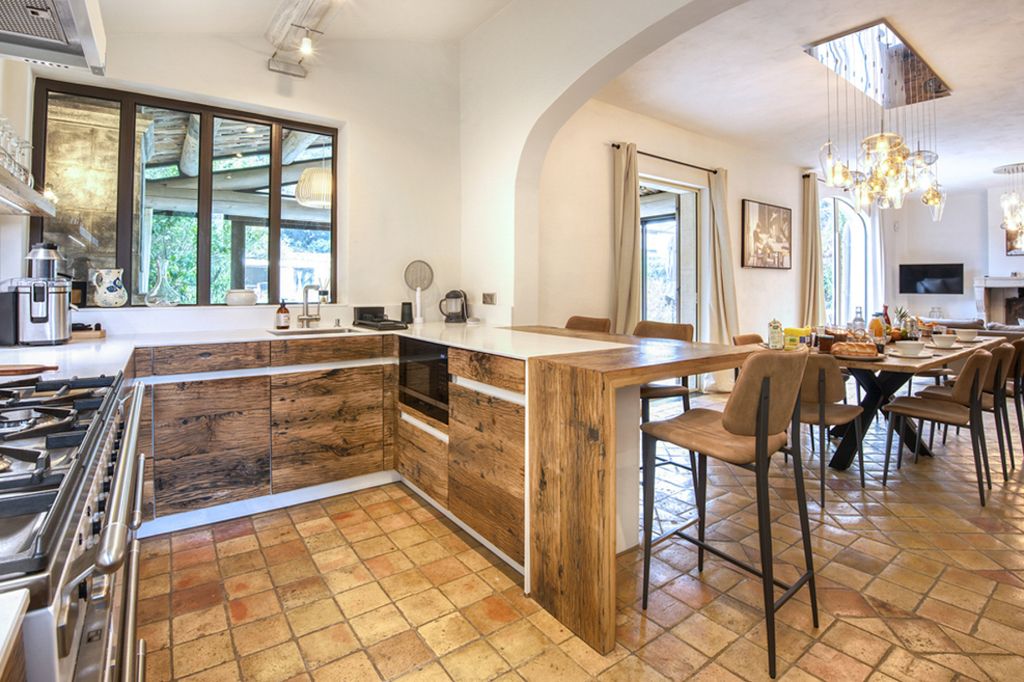 Bastide DIris Provence OliversTravels 3