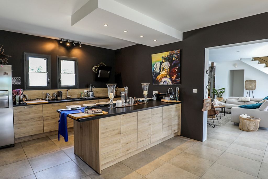 Maison Des Artisans Provence OliverrsTravel 3