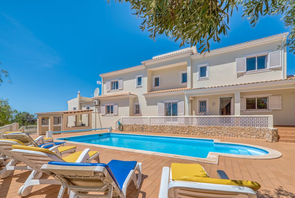 Villa Gregorio Lagoa Olivers Travels 1