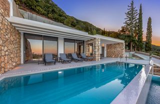 Villa Trixy Lefkas Olivers Travels 16