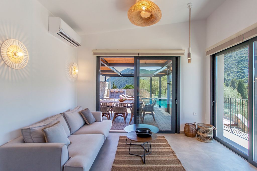 Villa Pixie Lefkas Olivers Travels 4