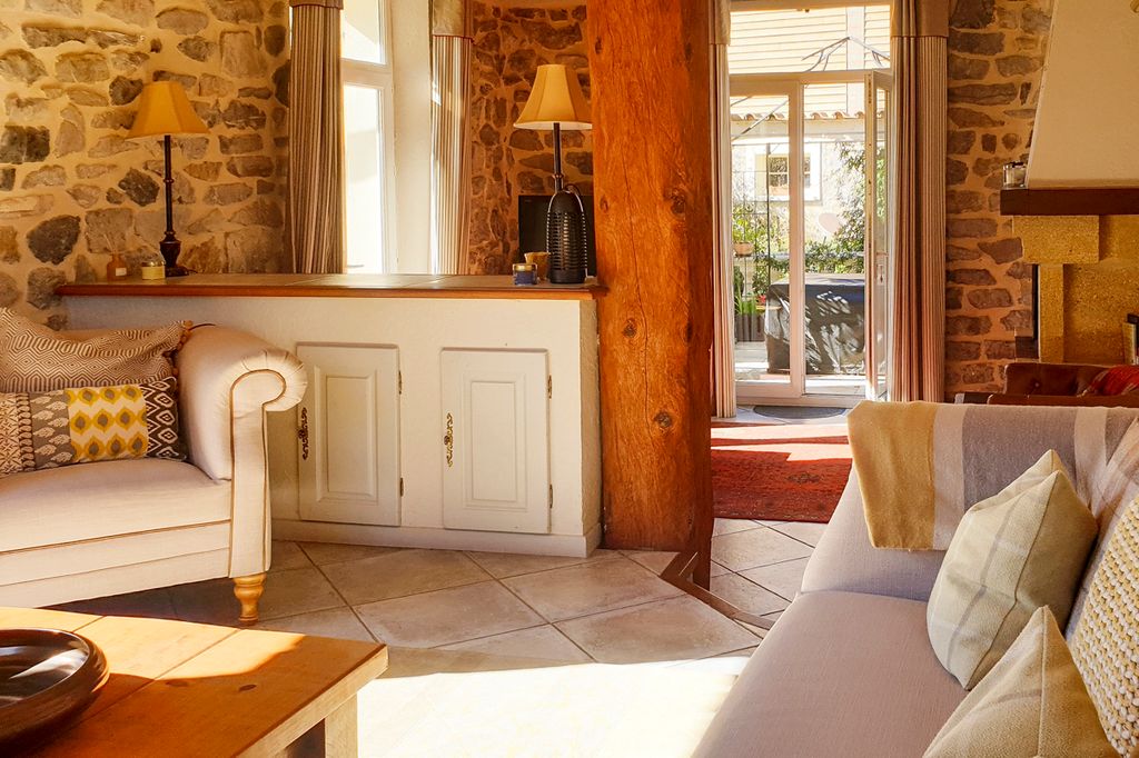 Maison Collines Languedoc Olivers Travels3