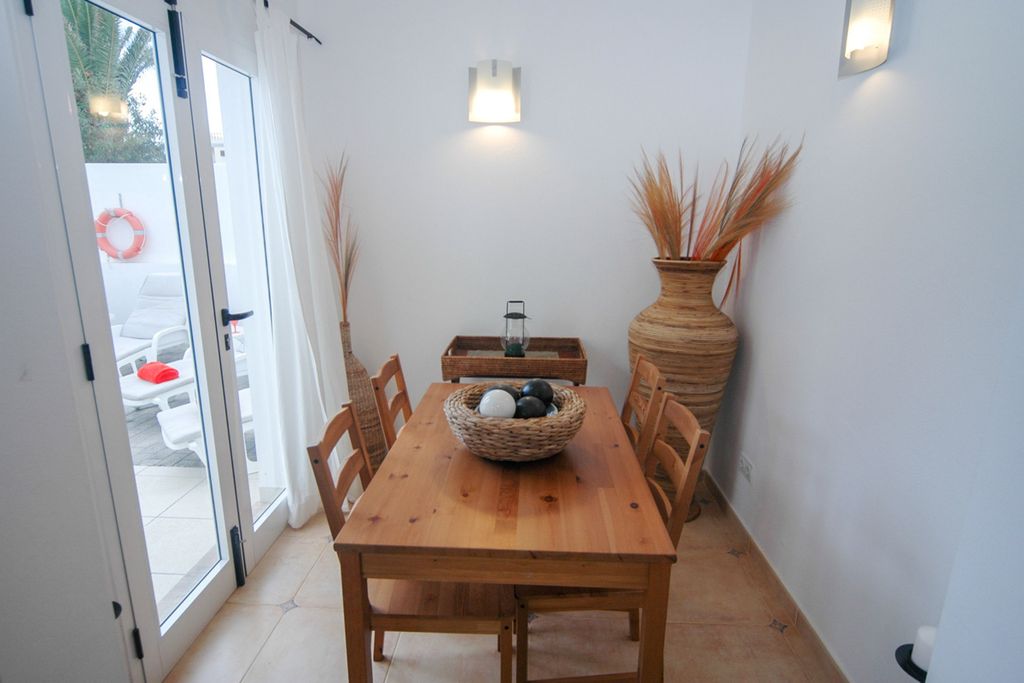 Villa Catamaran Lanzarote Olivers Travels 3