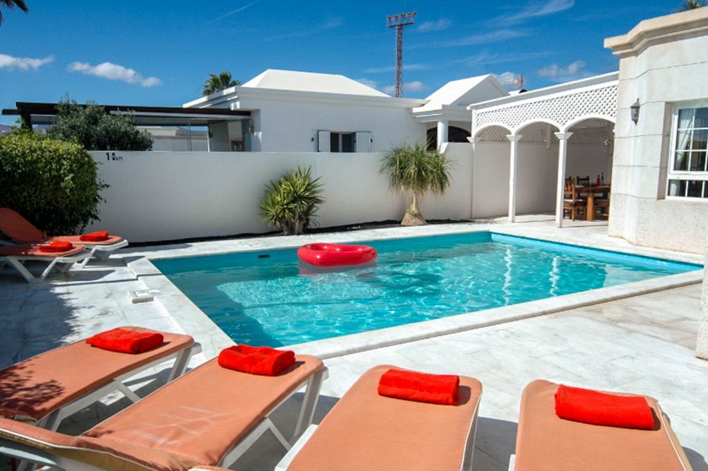 Casa Quique Lanzarote Olivers Travels 1