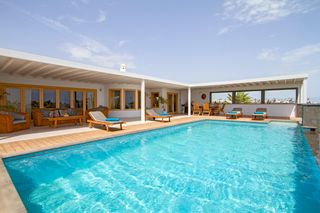 Villa Bajita Lanzarote Olivers Travels 1